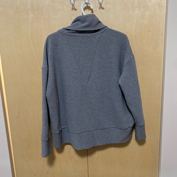 Oversized turtleneck - Picture 2 of 2